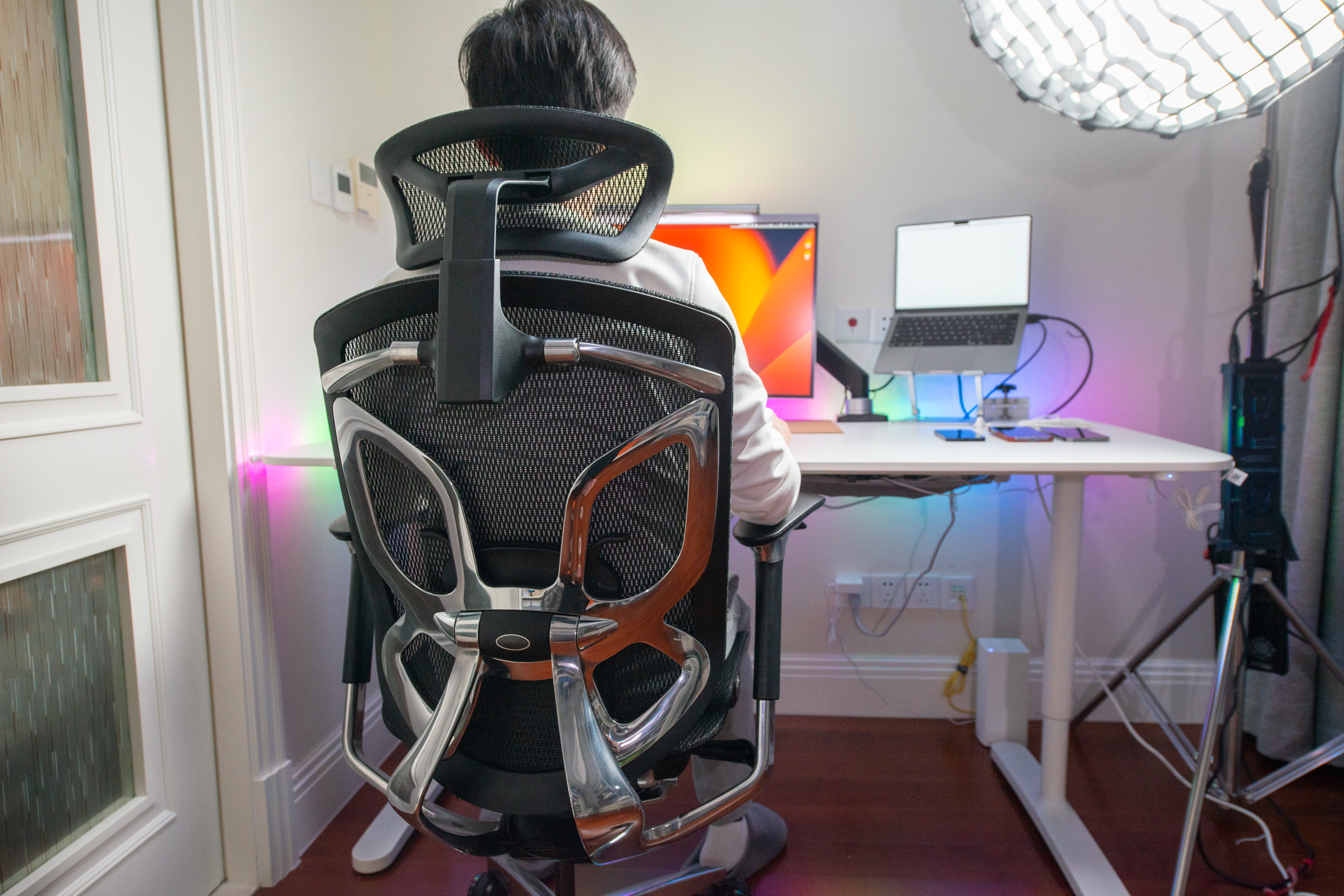 预算200的人体工学椅,2000块的人体工学椅成本多少