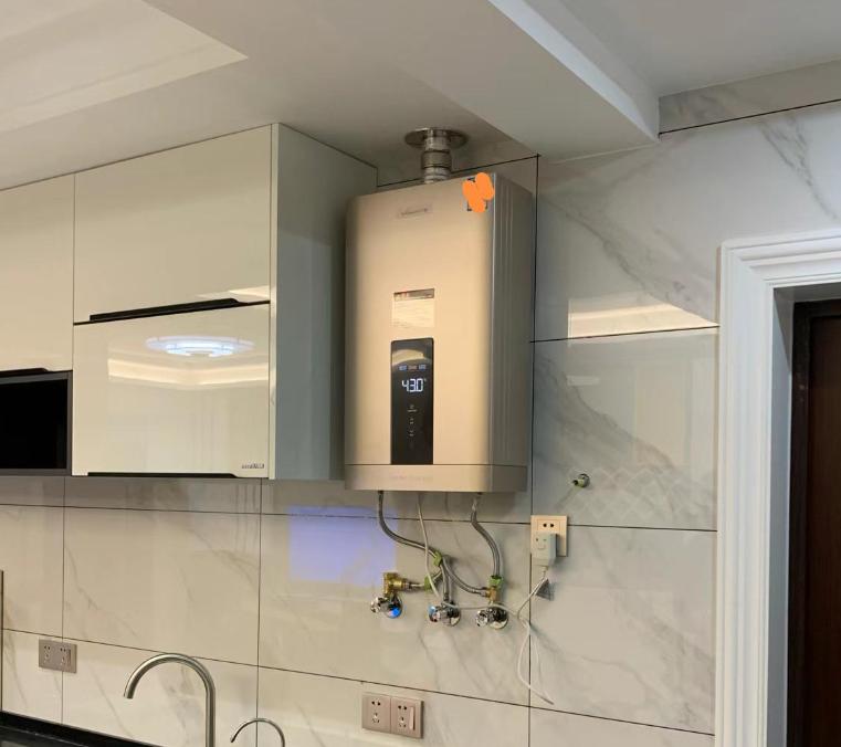 燃气热水器是费电还是费燃气,超过5000的燃气热水器是智商税