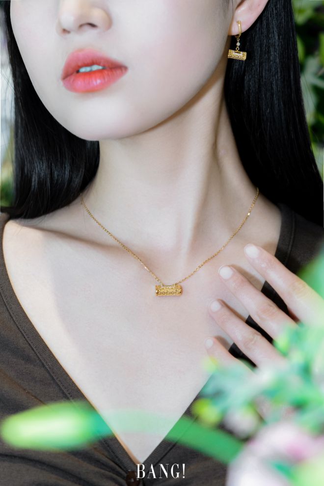 潮宏基襄阳首家非遗花丝概念店,潮宏基花丝工艺探店视频