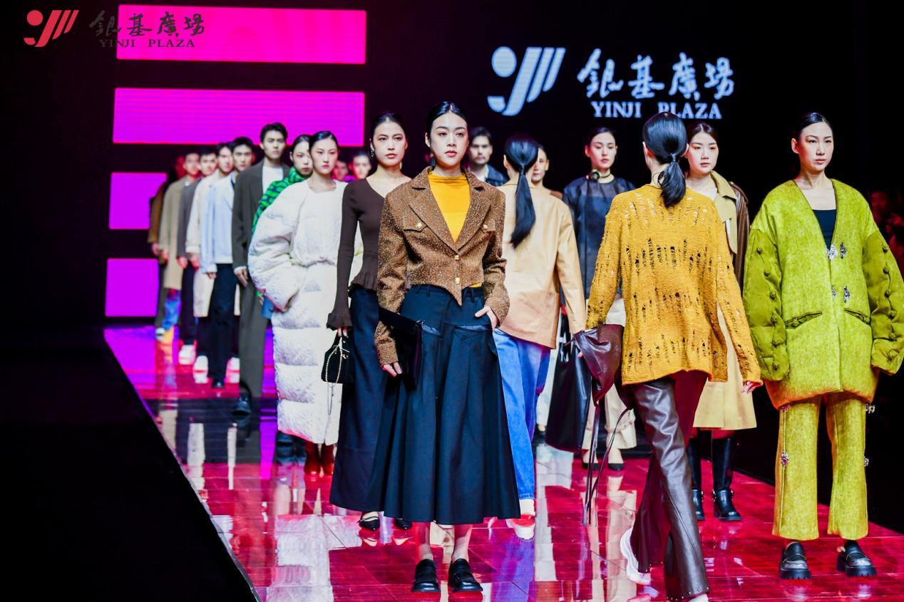 银基服装行业怎么样,银基服装批发模式