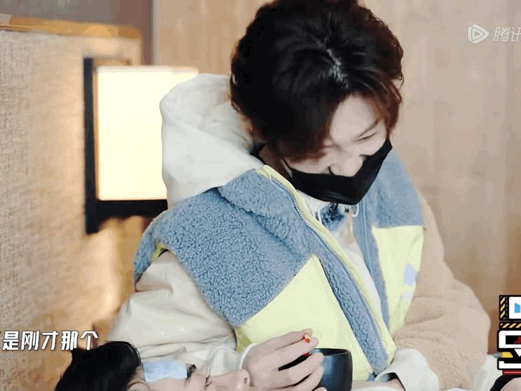 阿姨夸鹿晗,阿姨猜鹿晗年龄