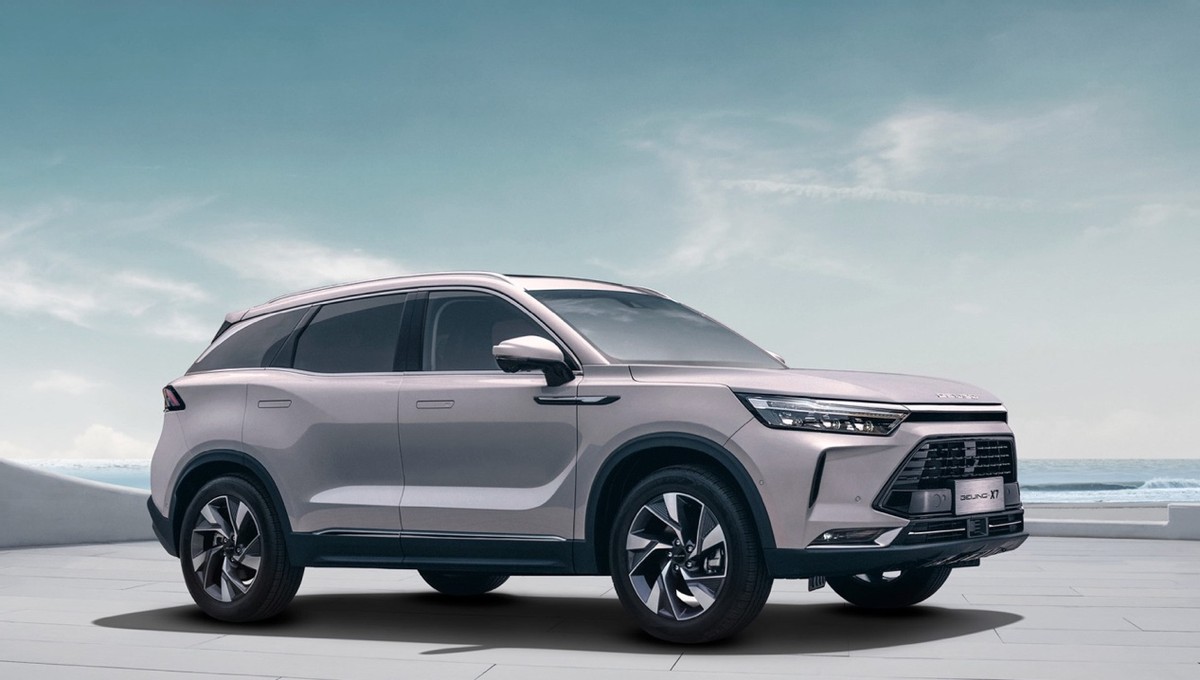 想买4万5万多的轿车选这三款就行,预算15万买轿车这3款谁更适合你