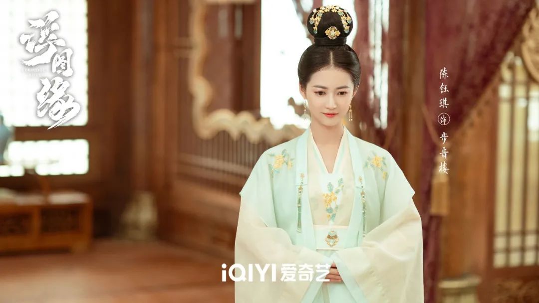 秋冬上新正在上新,秋冬上新敬请期待