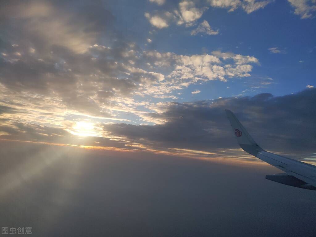 机票预订几次可以成功,预订机票的三大途径和利弊