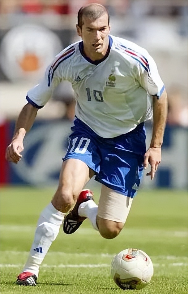 前锋中场后卫门将分别是什么,门将后卫