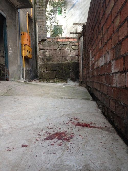 江西10岁男孩被女同学刺死,四川初中生当众杀害男同学