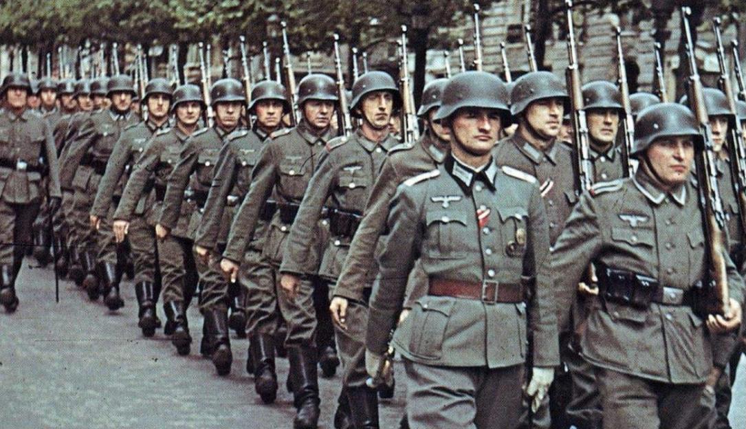 为什么德国的军装那么帅,二战德国陆军军装为什么是最好的