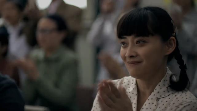 父母爱情江德福告诉安杰终于结婚,父母爱情江德福给安杰送花