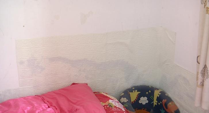 墙面大面积渗水内墙受潮掉皮,墙上渗水发霉掉皮怎么处理