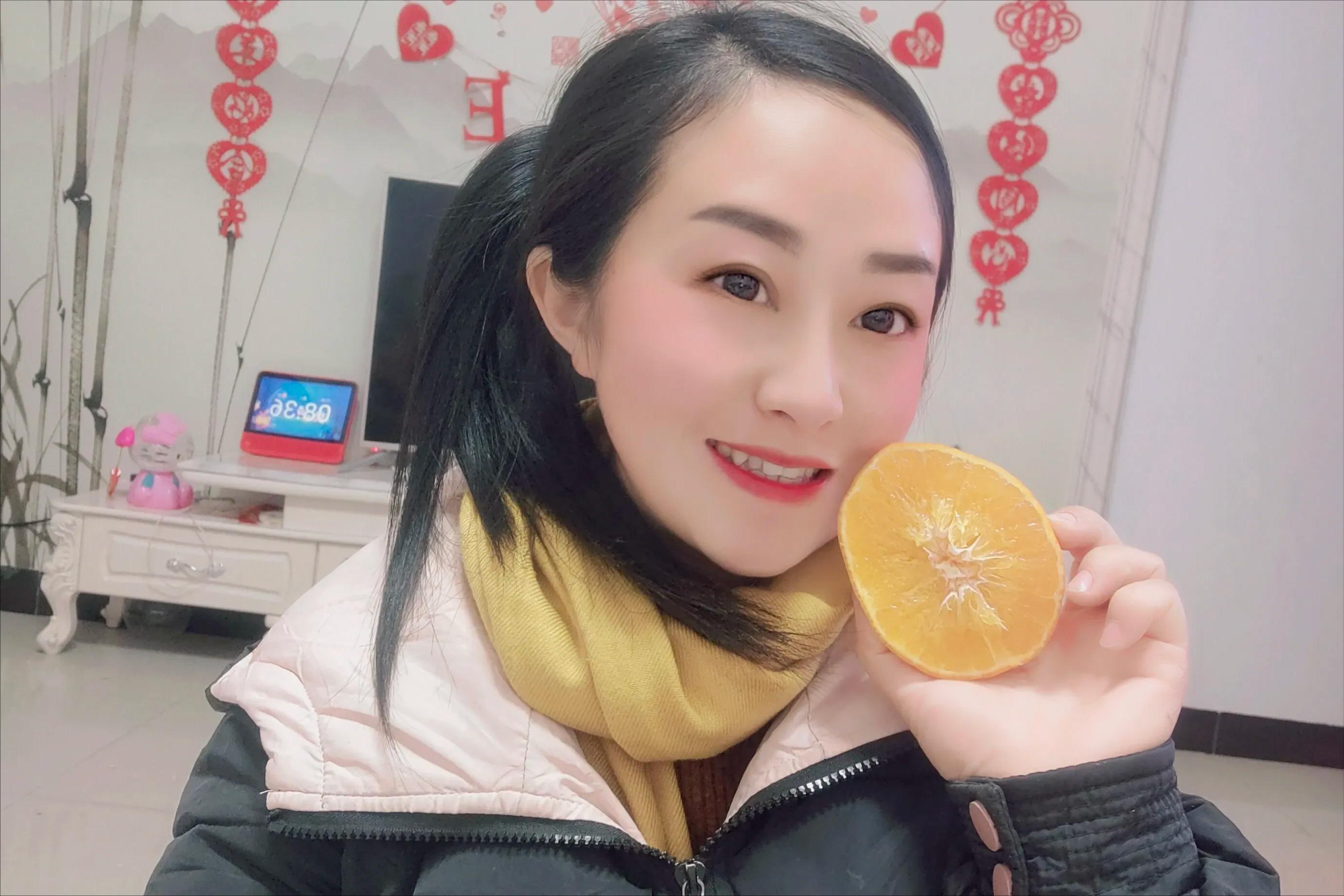 老挝美女嫁大20岁江西大叔,老挝美女嫁四川4年再回老挝