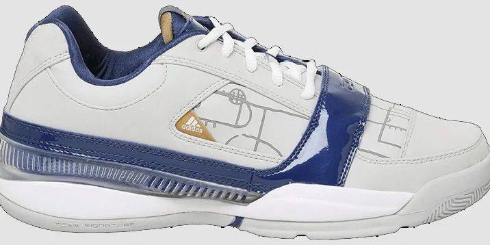 阿里纳斯篮球鞋回归,阿里纳斯篮球鞋纯黑