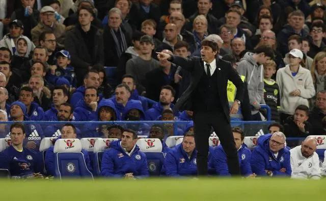 孔蒂和球员冲突,孔蒂穆里尼奥冲突