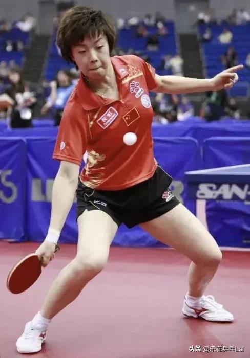 乒乓球零基础学拉球基本框架,乒乓怎么将拉球练到极致