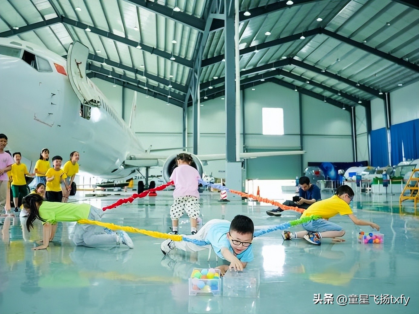 童星飞扬，让梦飞翔！开启一场妙趣横生的航空探索之旅