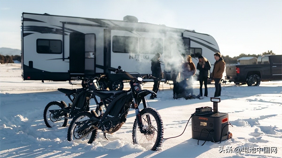 抢眼ISPO现场：Jackery电小二光充户外电源3000Pro国内首秀