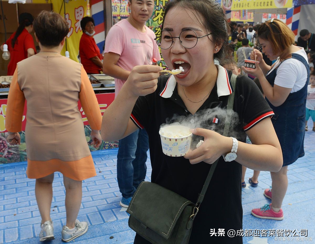 果然嗨:开冰淇淋店需要注意的方向,店铺筹备细节!