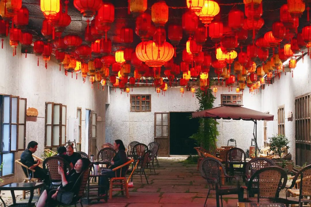 离重庆近的旅游省份自驾,离重庆8个小时左右的旅游胜地