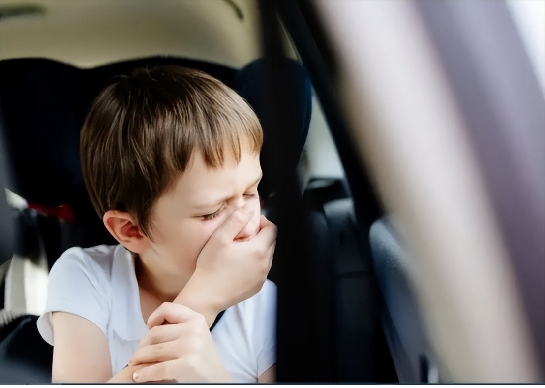 为什么坐车会头晕想吐手发麻,一坐车就头晕想吐是什么原因