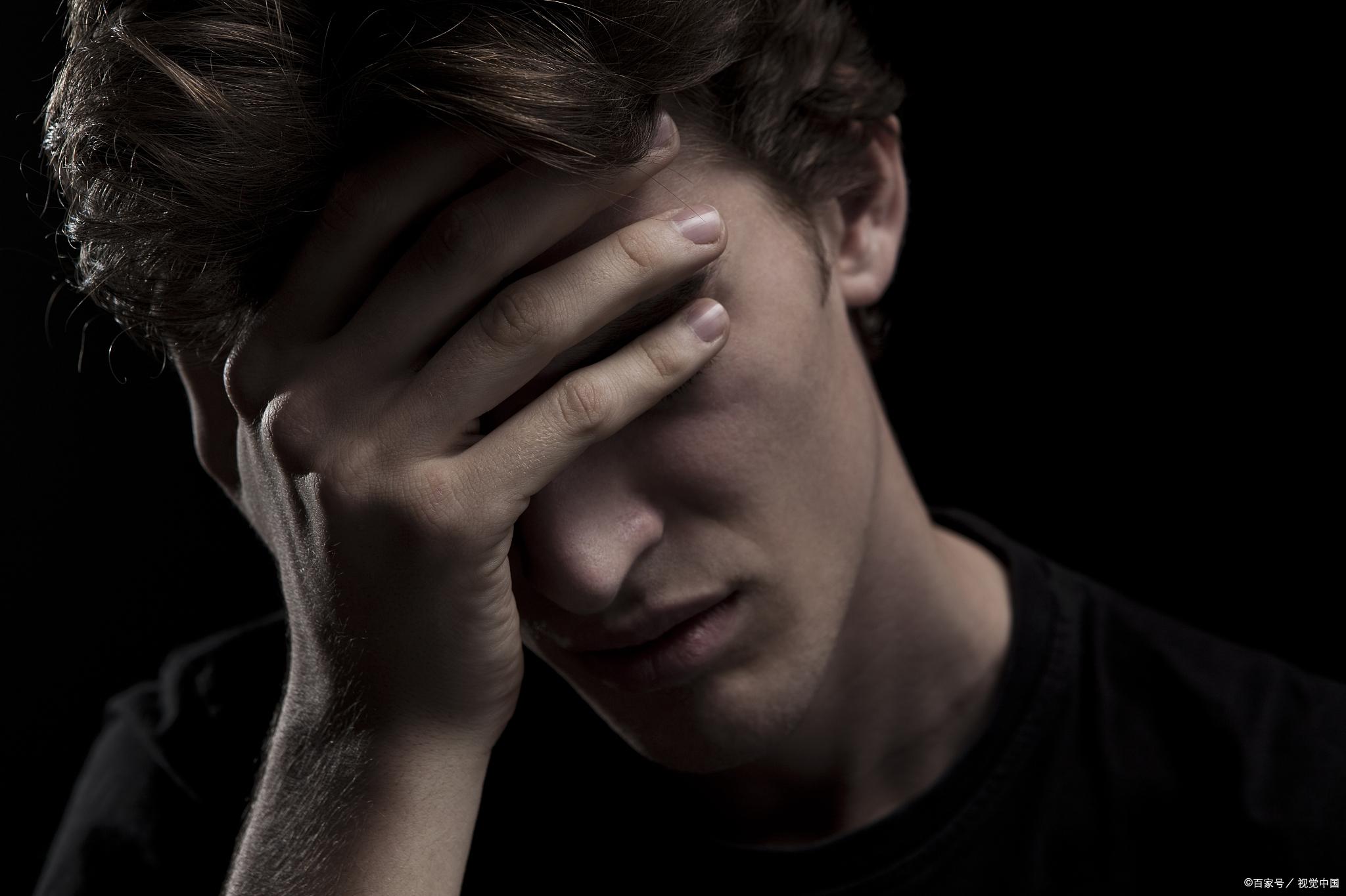 富婆爱上小20岁小鲜肉完整版,富婆迷恋小14岁帅哥