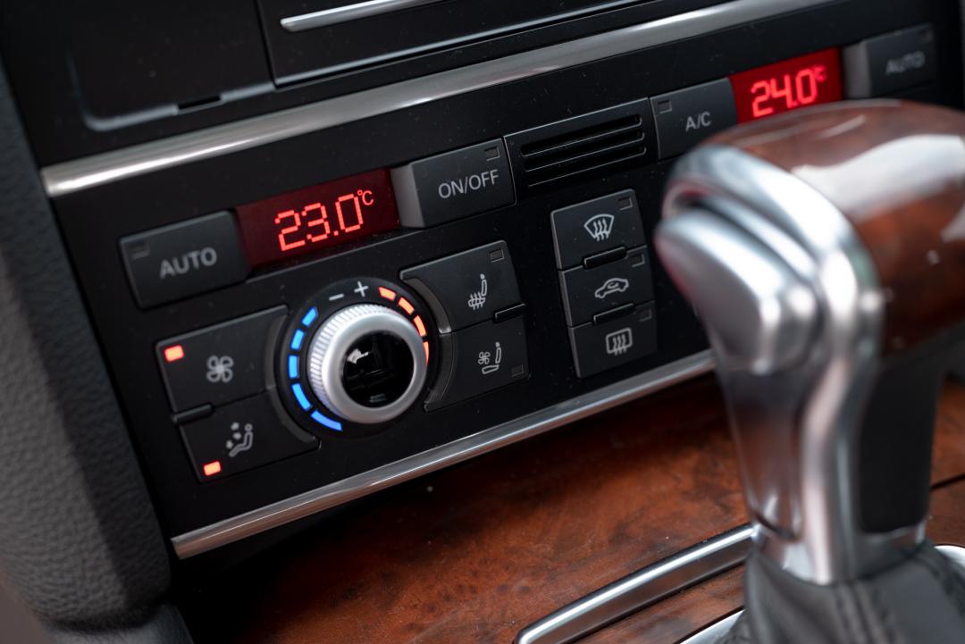 2011年奥迪q7二手值得购买么,二手的奥迪q7和宝马x5哪个好