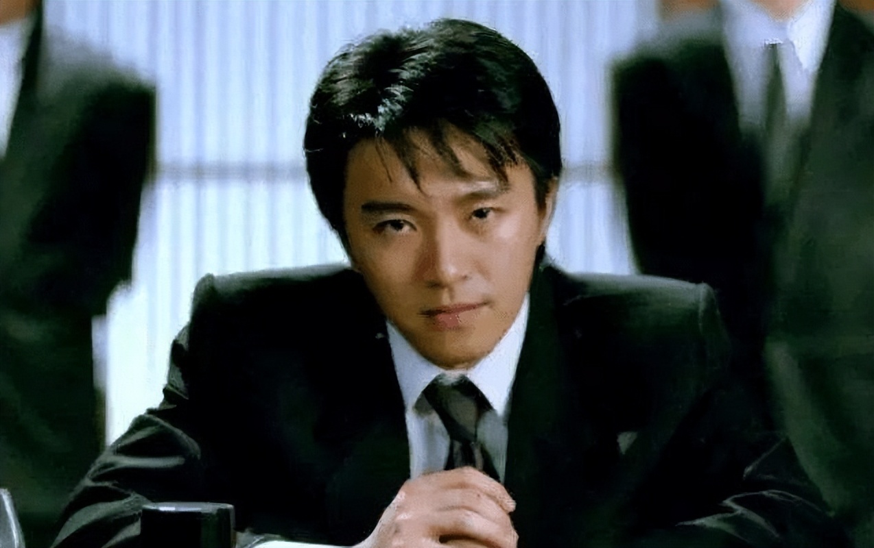 周星驰成名之路背后的辛酸,周星驰成名心酸史