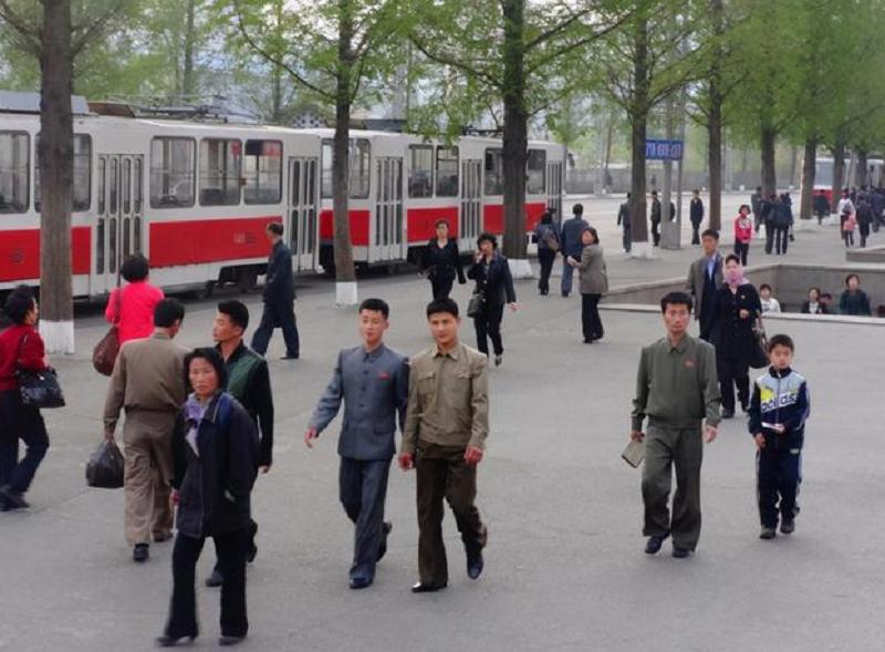 朝鲜为何住房与医疗都是免费,朝鲜普通老百姓受教育的程度