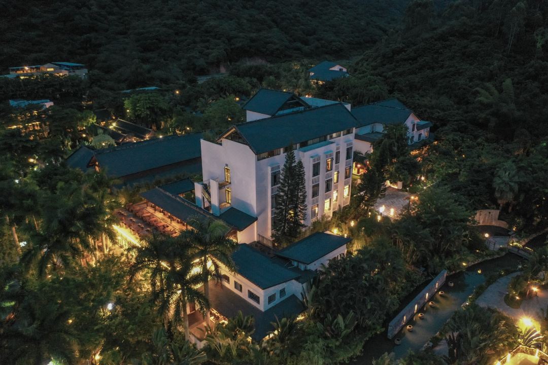 广东最值得推荐的温泉度假村,广东第一峰温泉是真温泉