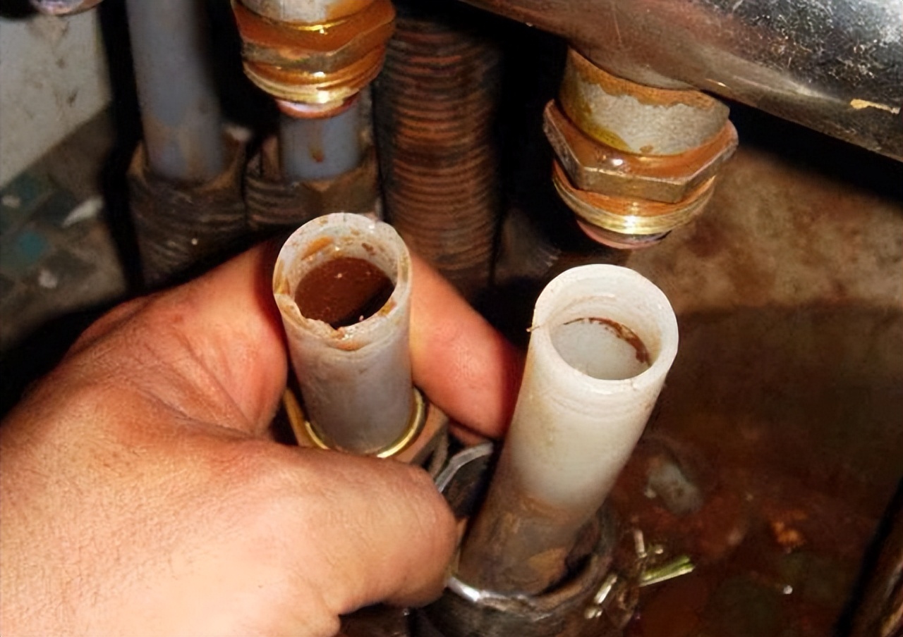 地暖回水管不热的原因和解决方法,地暖不热找谁解决