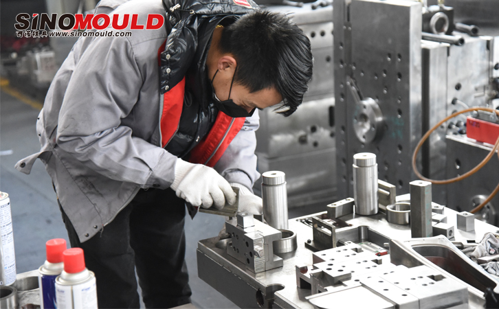 注塑模具公司排名,注塑模具公司的未来