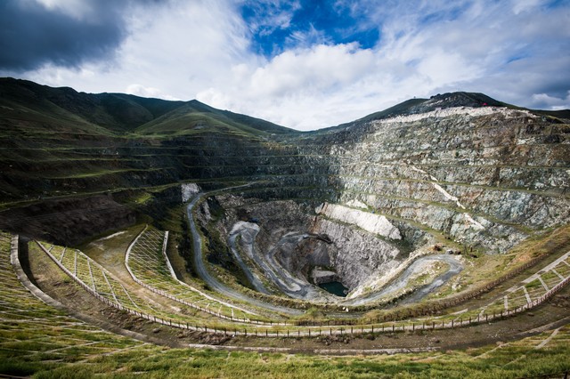 可可托海传奇疆菜,信马游疆可可托海