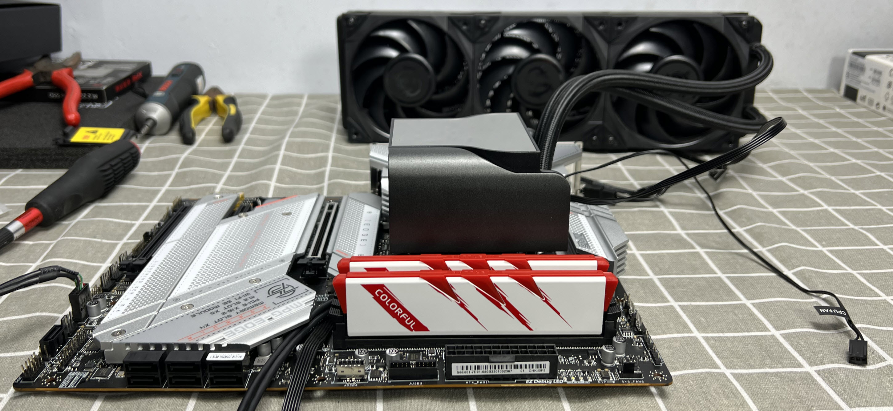 ddr56000对游戏有提升吗,七彩虹战斧赤焰ddr5