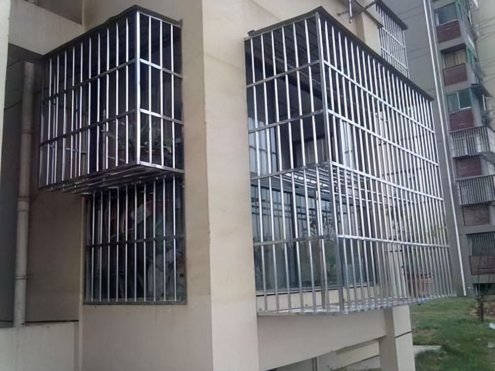 国外为什么没有防盗窗,为什么中国到处是防盗窗