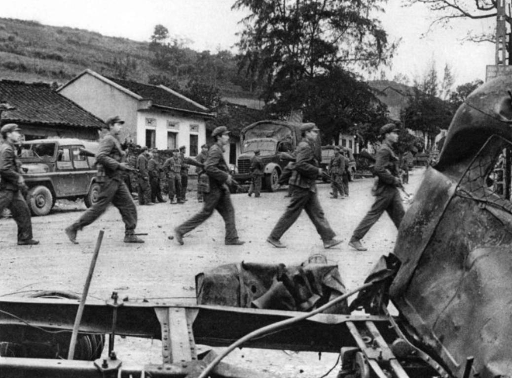 1978年部队,1951年部队撤离的路上