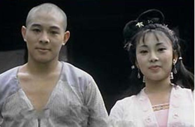 李连杰和黄秋燕利智女儿谁漂亮,黄秋燕女儿和李连杰关系