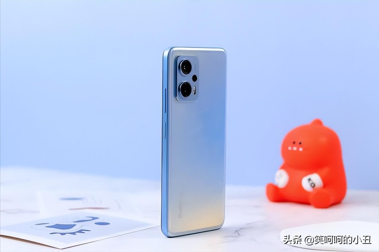 目前性价比高的几款手机推荐,目前性价比最高最好的手机是哪款