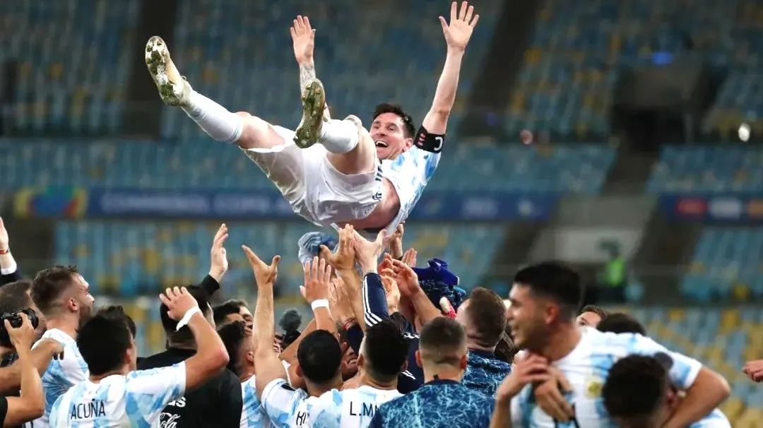 致敬梅西科比,致敬梅西致敬青春