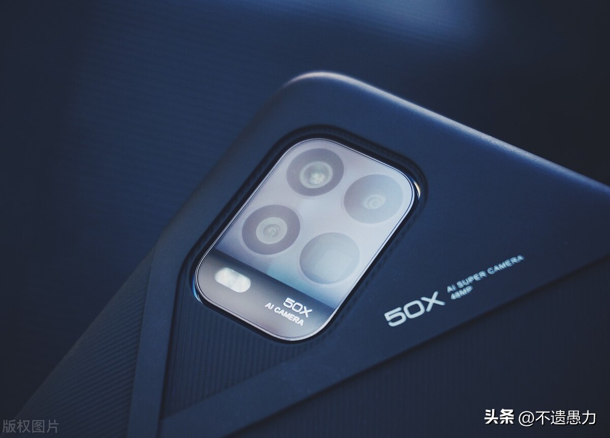 为什么现在手机摄像头越来越多,为什么手机摄像头越来越模糊了