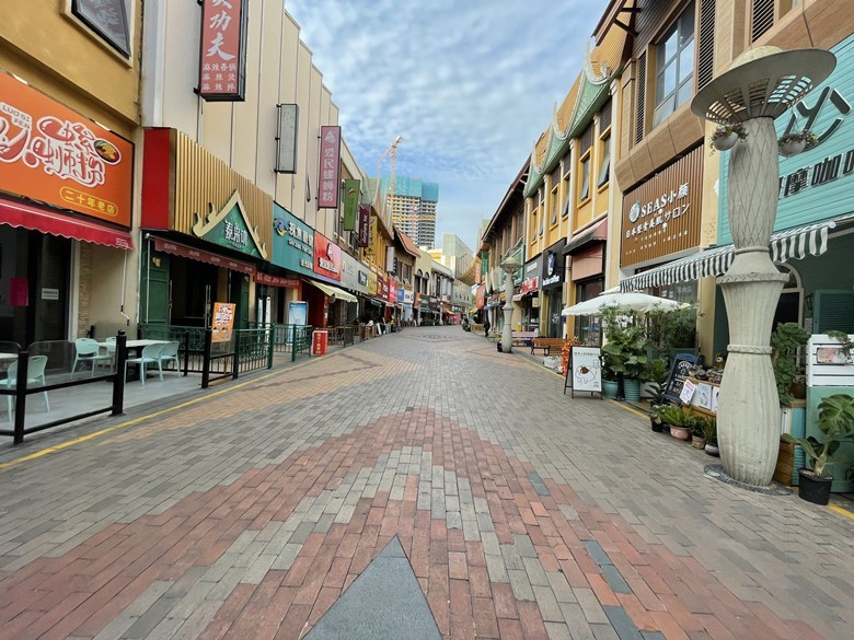 鍗楀畞鍑犵櫨鍧楅挶閾洪潰,鍗楀畞澶╀环鍟嗛摵