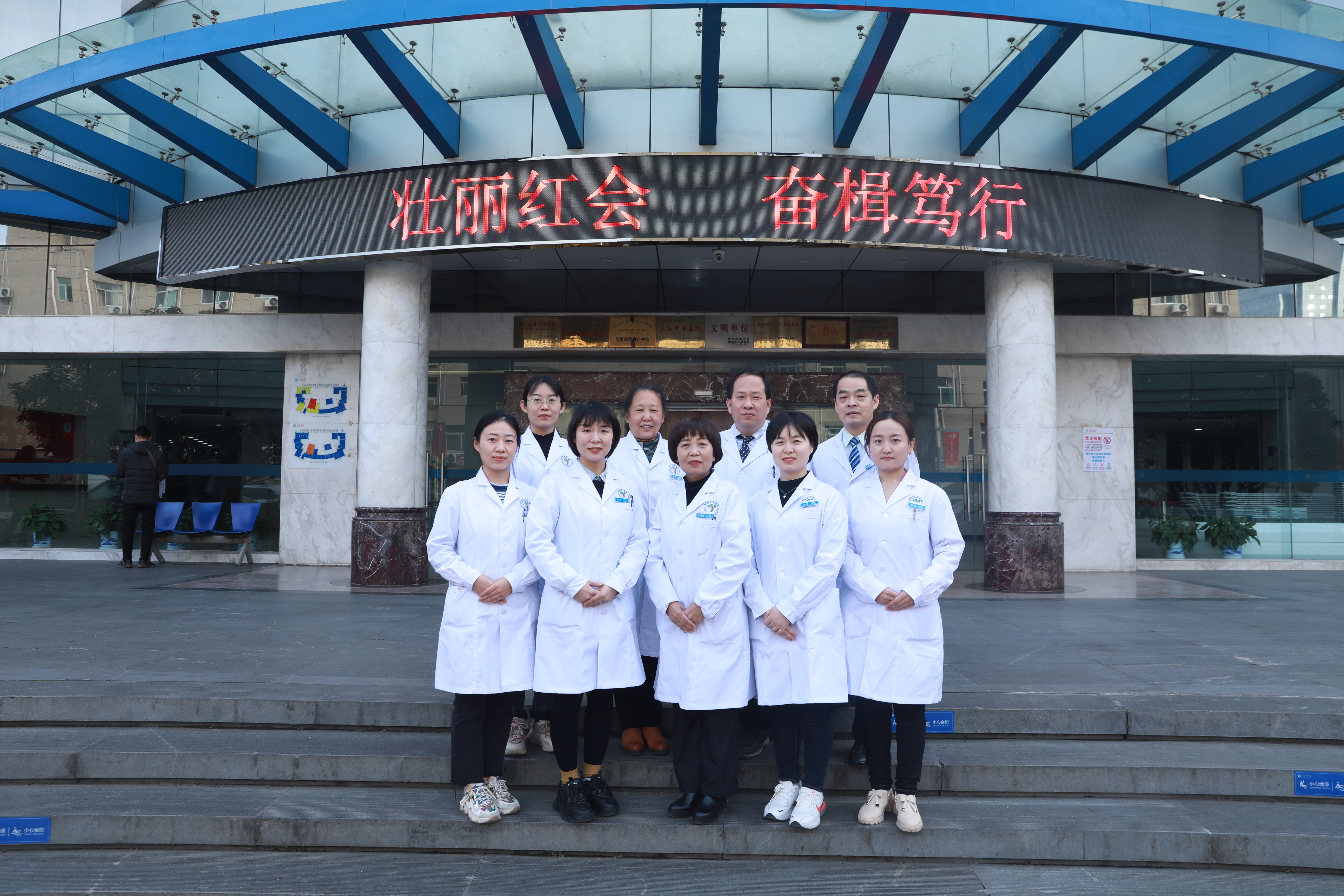 根管治疗后牙齿一直不舒服,根管治疗后牙齿需要全冠吗