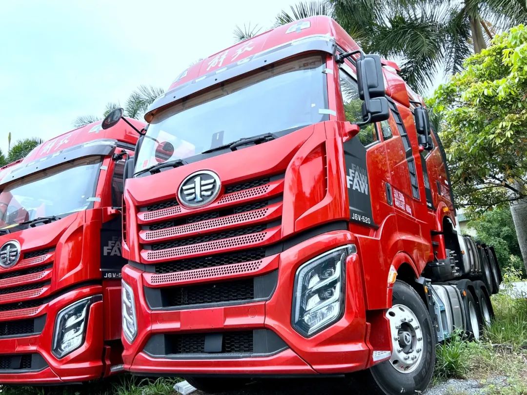 解放重卡j6最新车型前四后八,解放重卡j6v