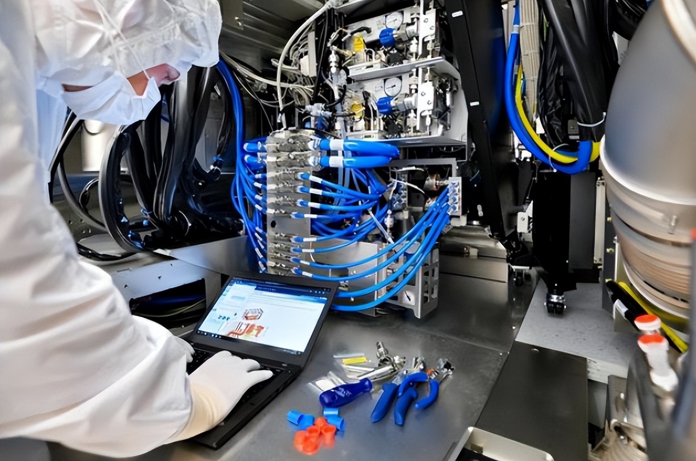 日本向中国出售哪几款光刻机,日本光刻机真实情况