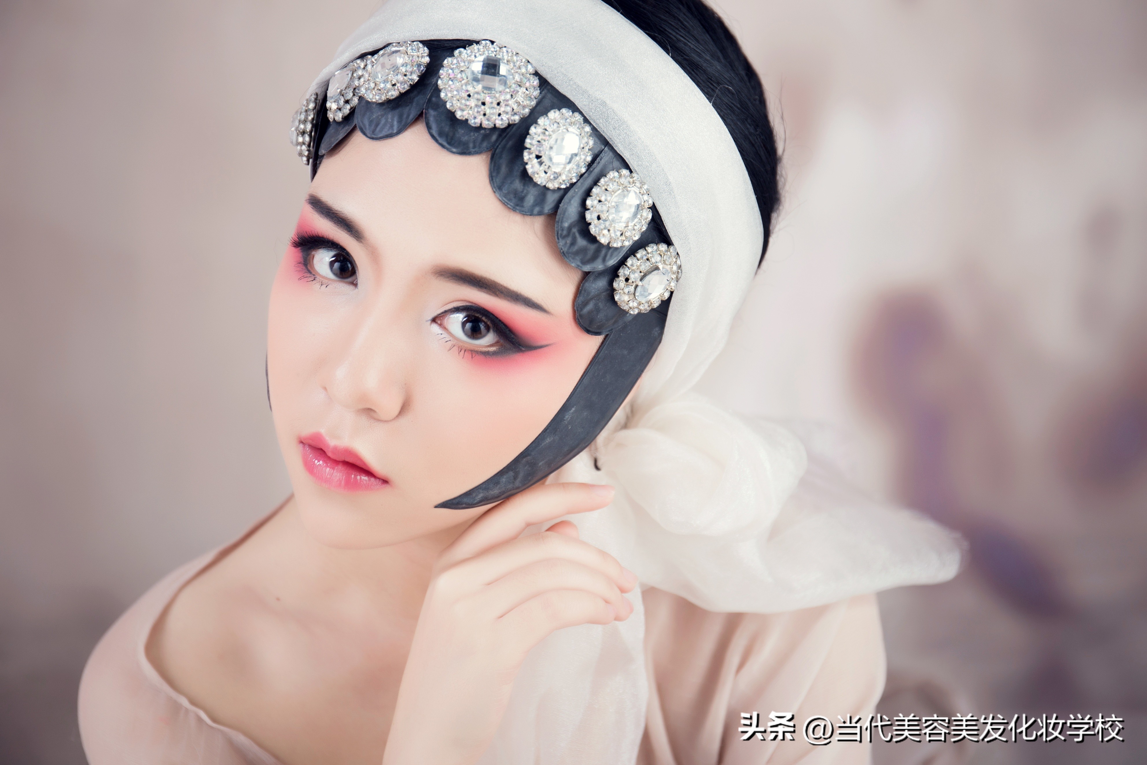 合肥有哪些培训教育机构比较好,合肥哪里有正规化妆美容培训学校