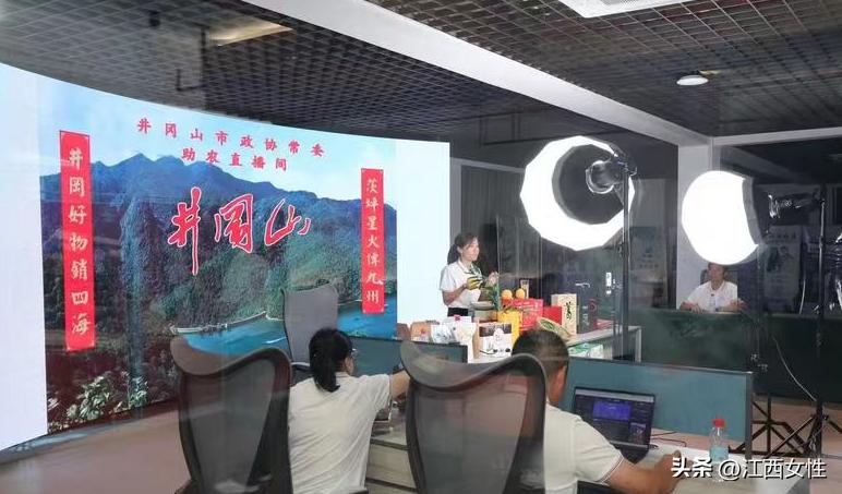 赣鄱巾帼创之创业创新篇丨左娟：传承红色基因，助力新兴产业