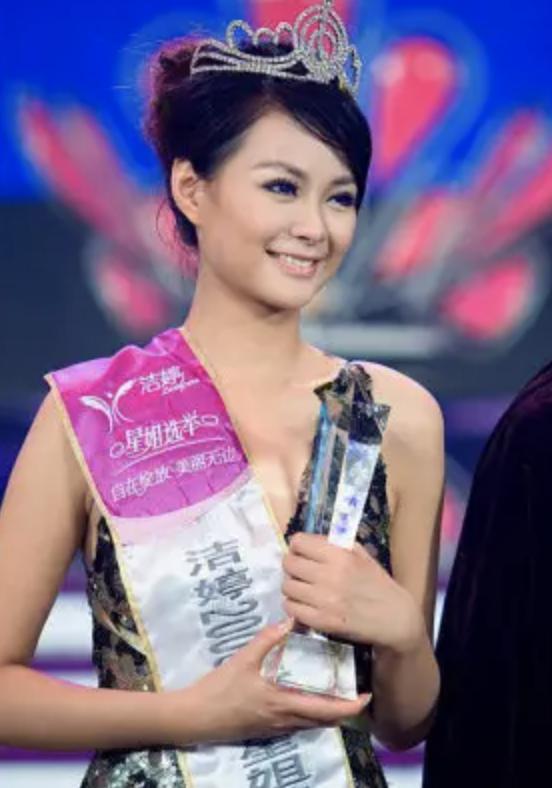 素颜是灾难，化妆是整容，这9位女明星的真实颜值，前后反差巨大