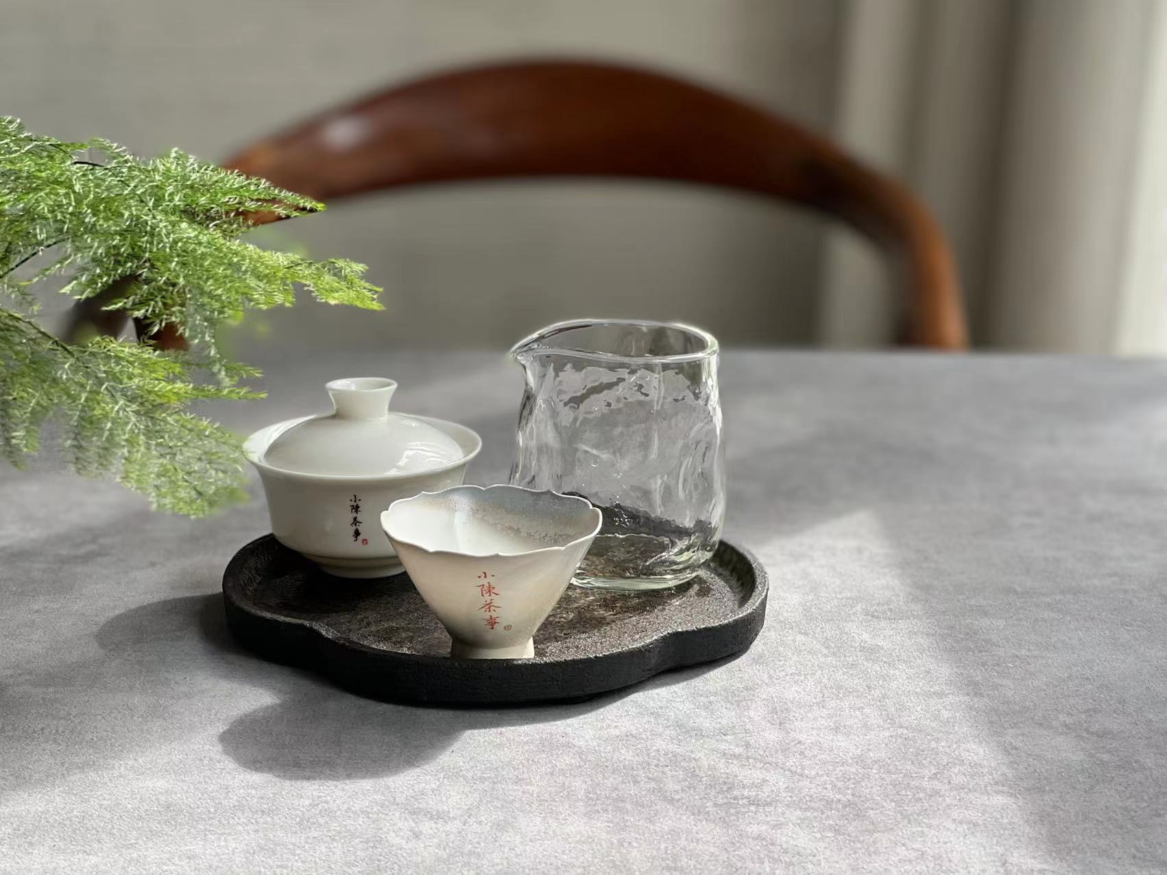 盖碗茶烫手怎么办,盖碗茶泡茶怎么不烫手