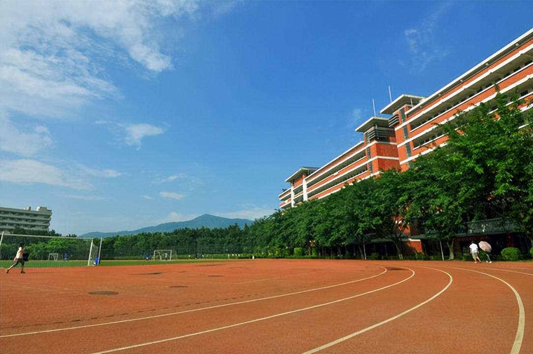 路上的阳光,路上的朝阳