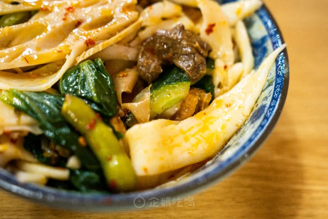 辣到落泪也舍不得停嘴的宝藏城市，不是长沙成都重庆