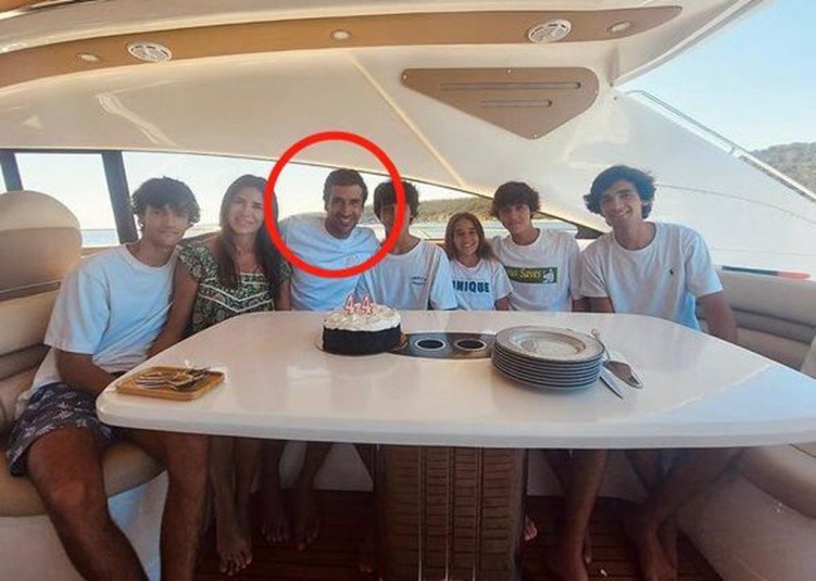 劳尔皇马全家福,劳尔西班牙人