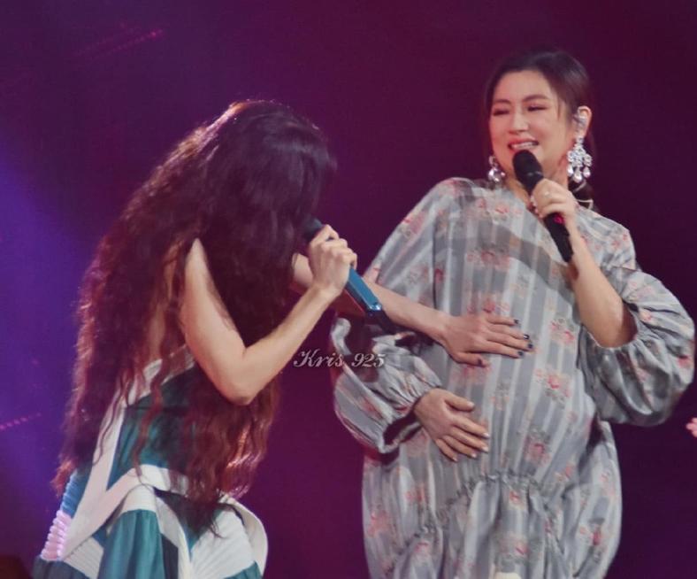 孩子生了还没结婚,42岁selina回应是否再生二胎