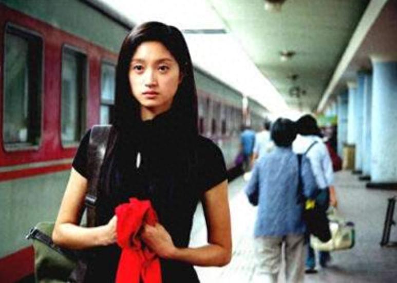 回顾“我是性感，不是浪”：朱亚文敢为艺术“献身”，对妻子却很